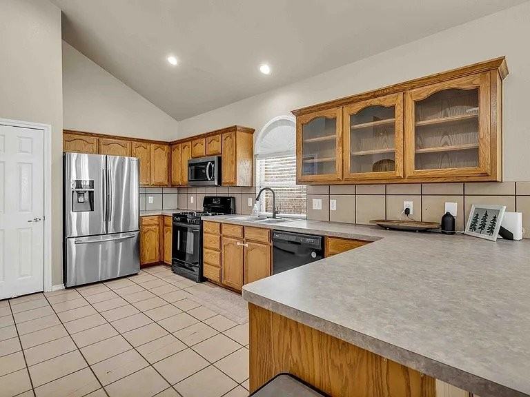 2649 Chadwick Dr - Photo 6 of 19