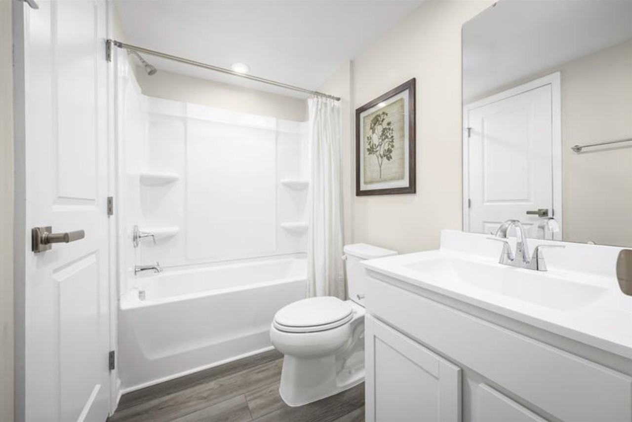 4027 Vallhorn Ln - Photo 5 of 11