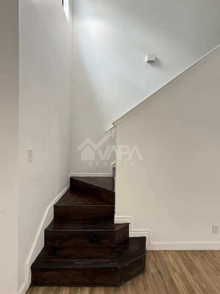 3230 Bear Springs Dr - Photo 5 of 20