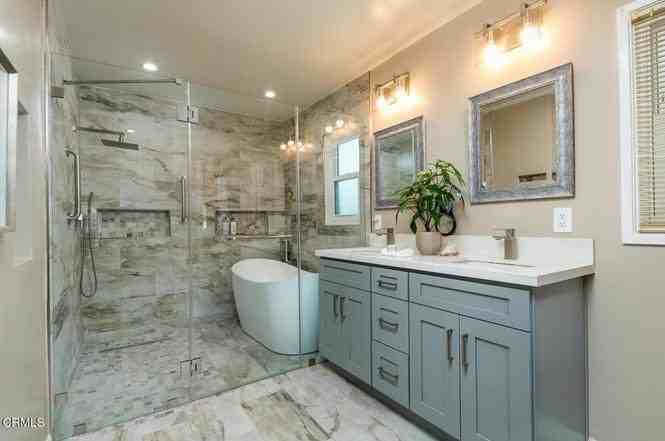 1329 Solita Rd - Photo 2 of 16