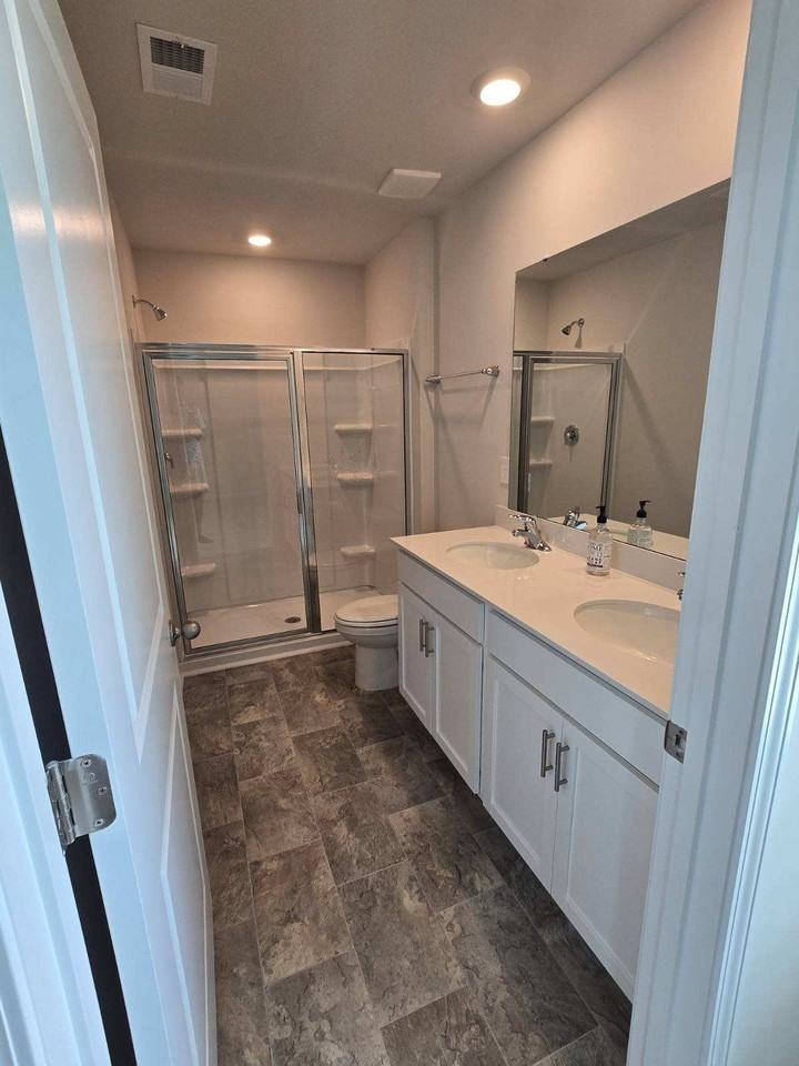 113 Hale Rd - Photo 4 of 14