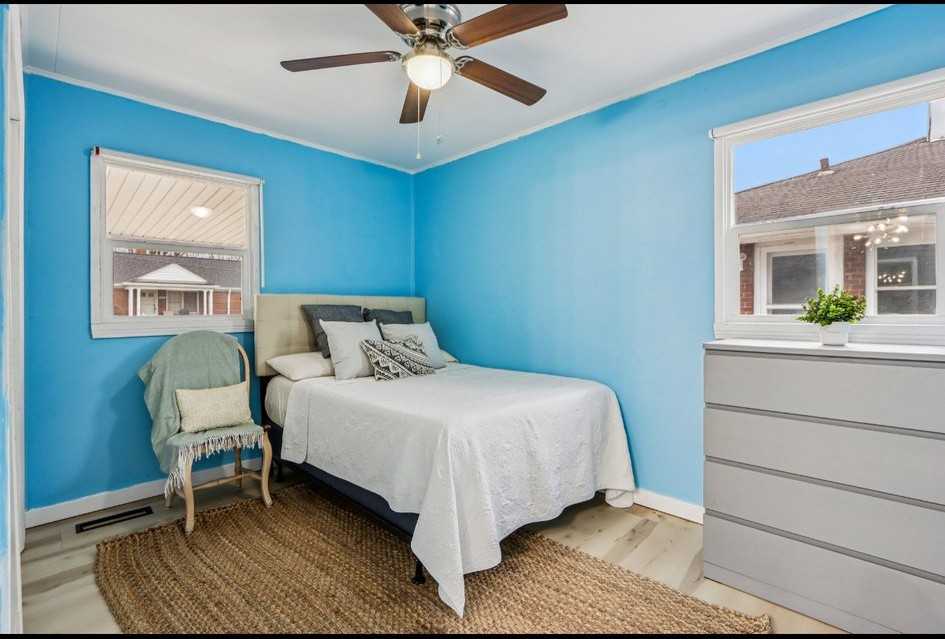 5168 Caroline Ave - Photo 7 of 19