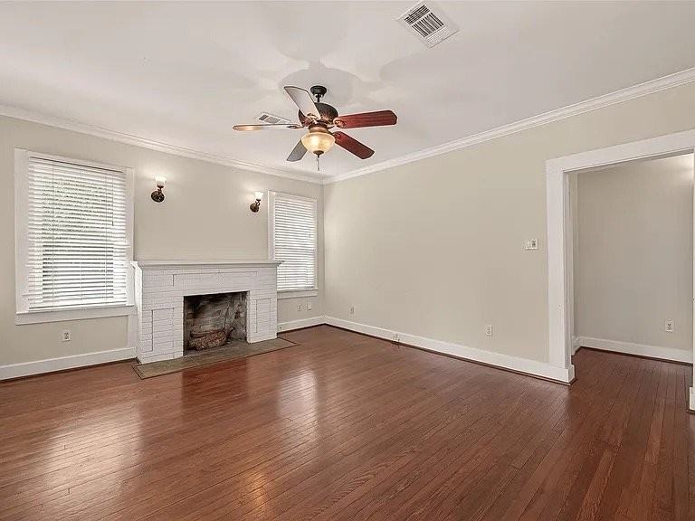 1514 Glasholm Dr - Photo 2 of 9