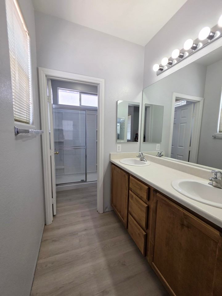 7750 Crystal Village Ln - Photo 6 of 8