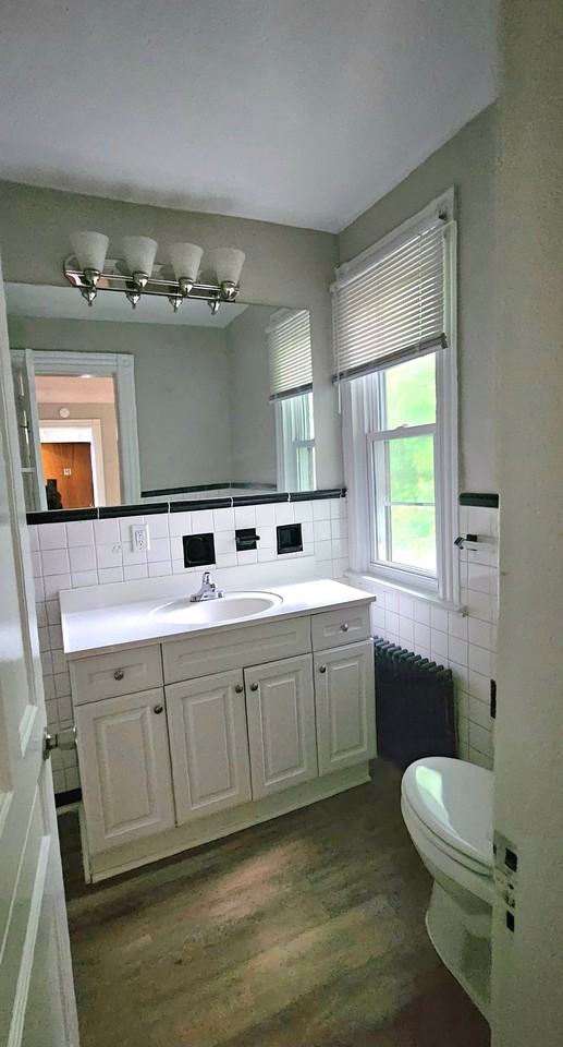 172 Fountain St #1R - Photo 5 of 9