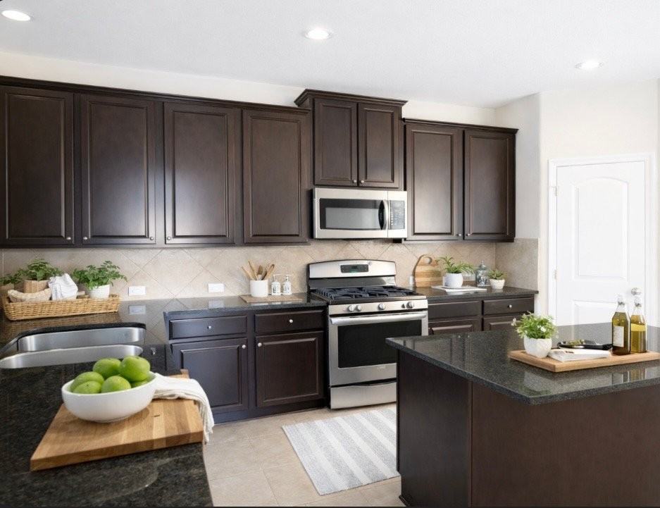 12138 Pinon Rnch - Photo 2 of 6