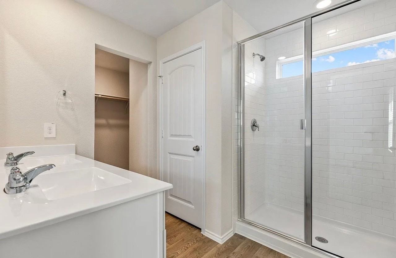 1702 Miller Ter - Photo 6 of 11
