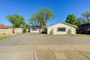 3824 64th Dr - Photo 1 of 1