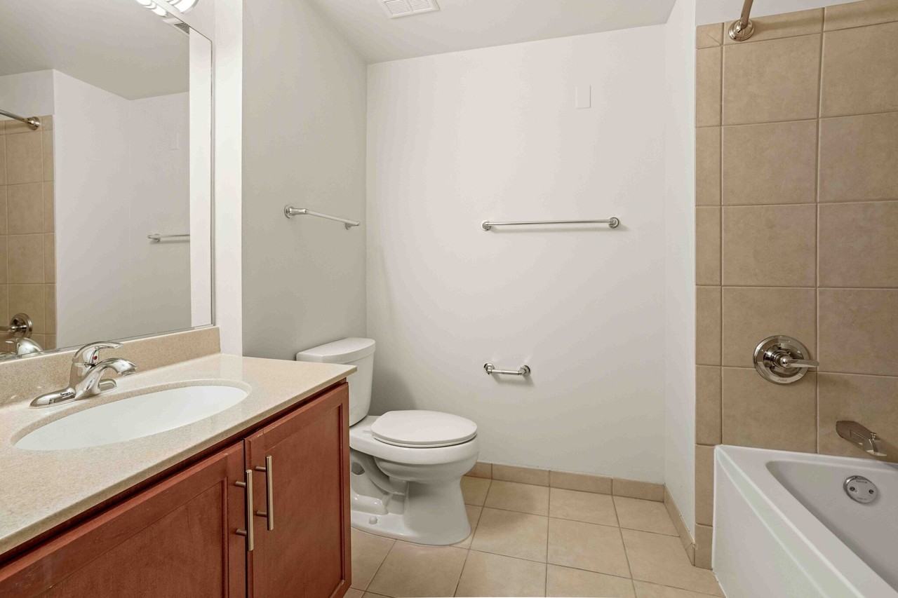 589 W Kinzie St - Photo 5 of 16
