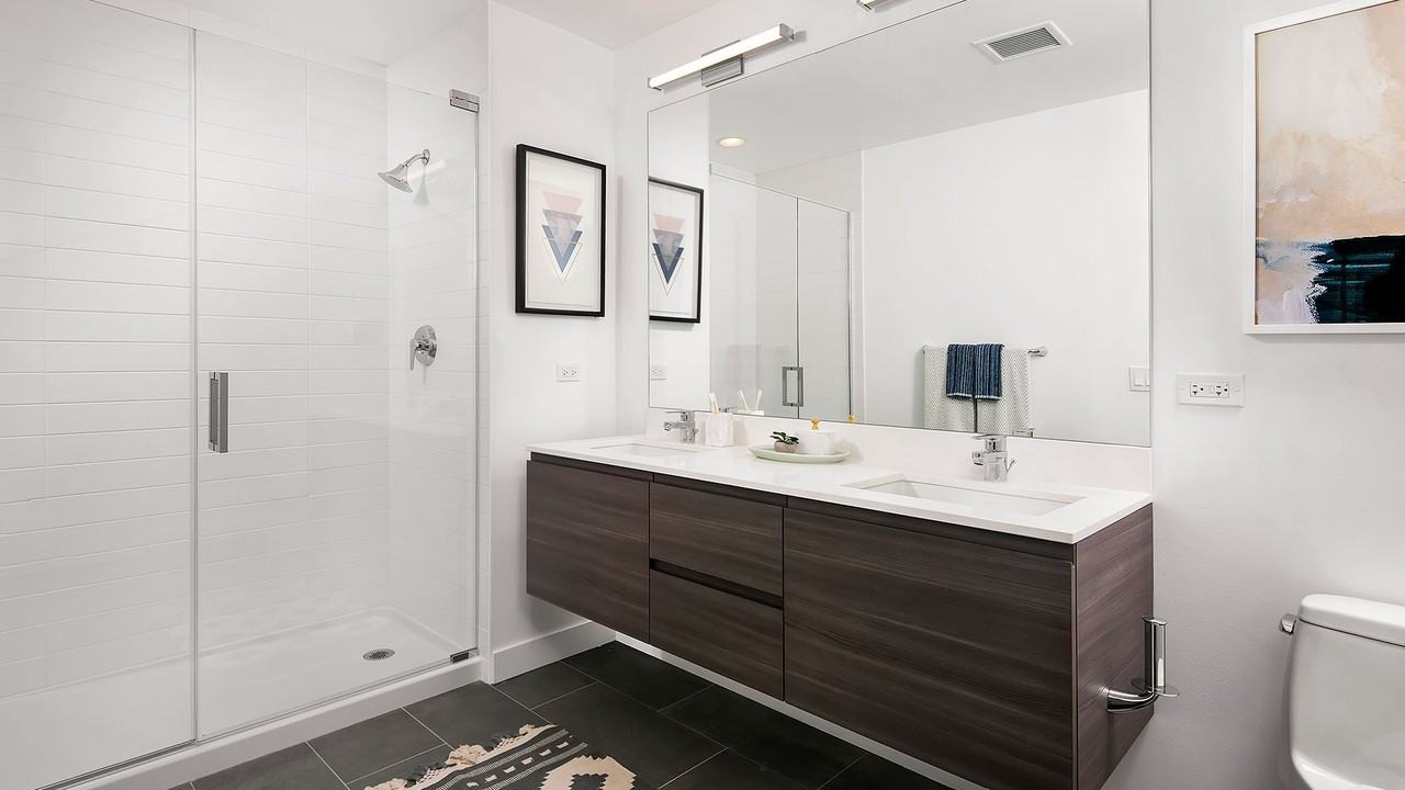 236 W Hubbard St - Photo 5 of 19