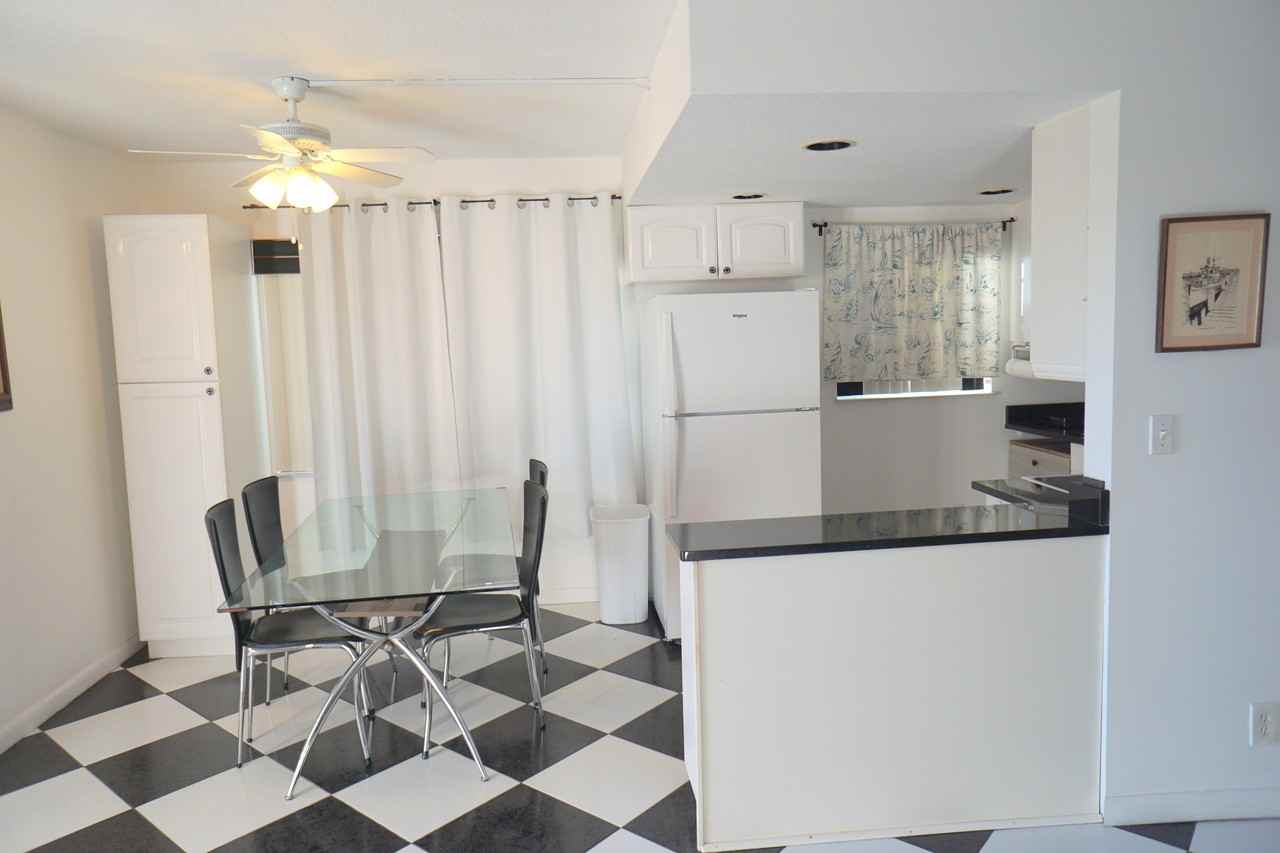 401 Southampton A #401 - Photo 7 of 34