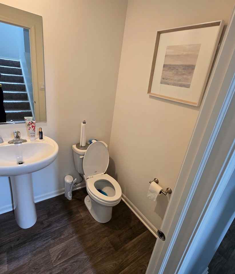 3806 Bissel Dr - Photo 6 of 19