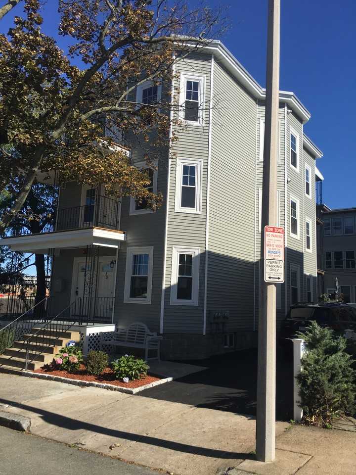 17 Vermont Ave #1 - Photo 4 of 12