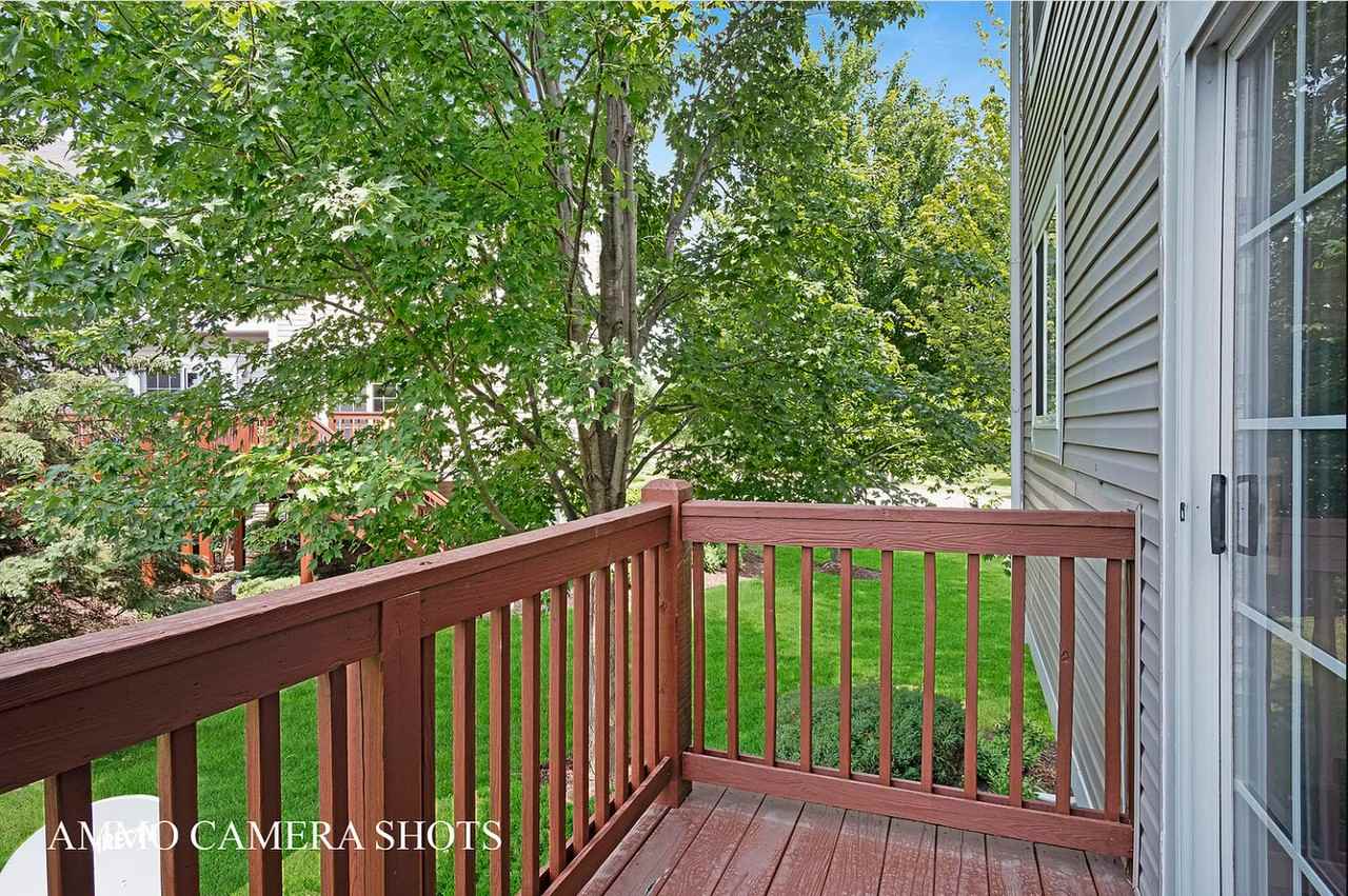 546 Declaration Ln #546 - Photo 2 of 18