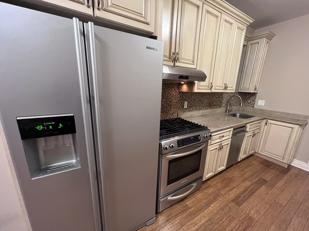 444 81st St #2ndFL - Photo 2 of 13