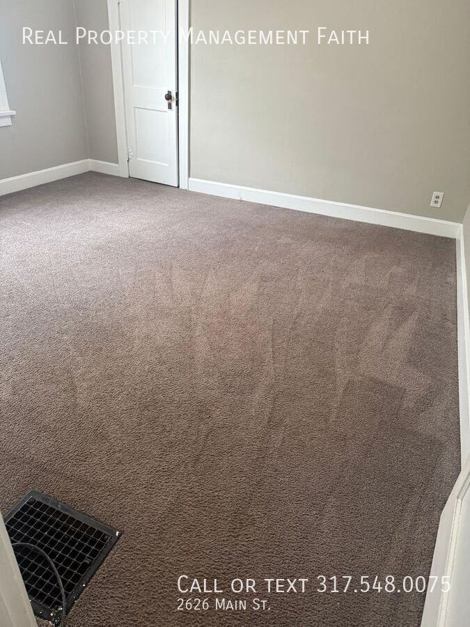 2626 Main St - Photo 5 of 18