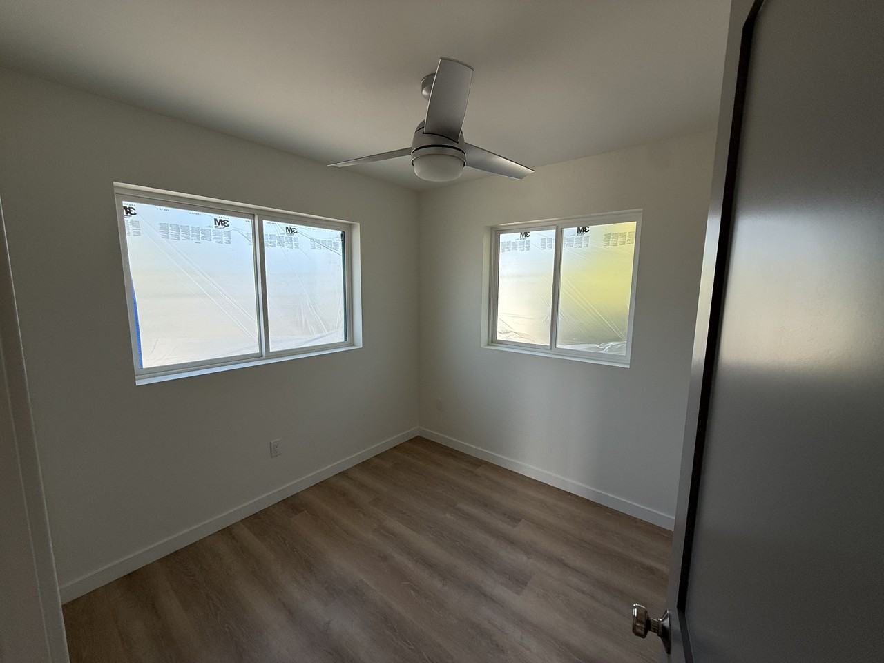 352 E Foothill Blvd #NA - Photo 5 of 9