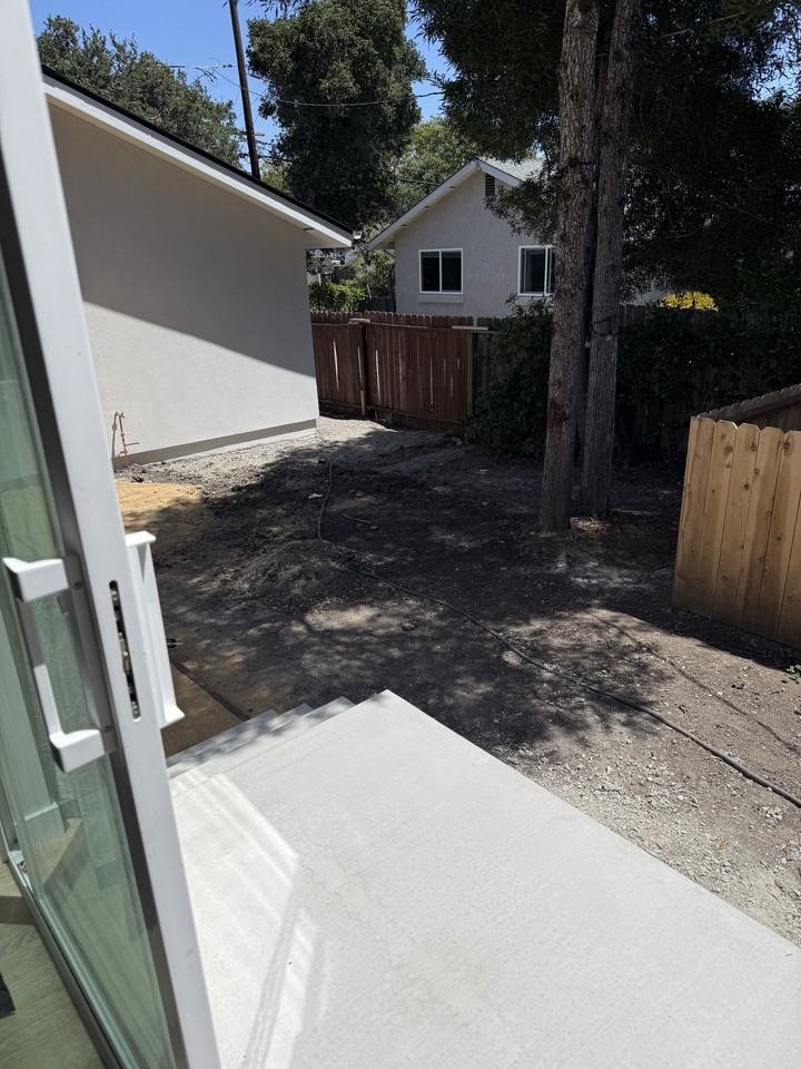 352 E Foothill Blvd #NA - Photo 7 of 9