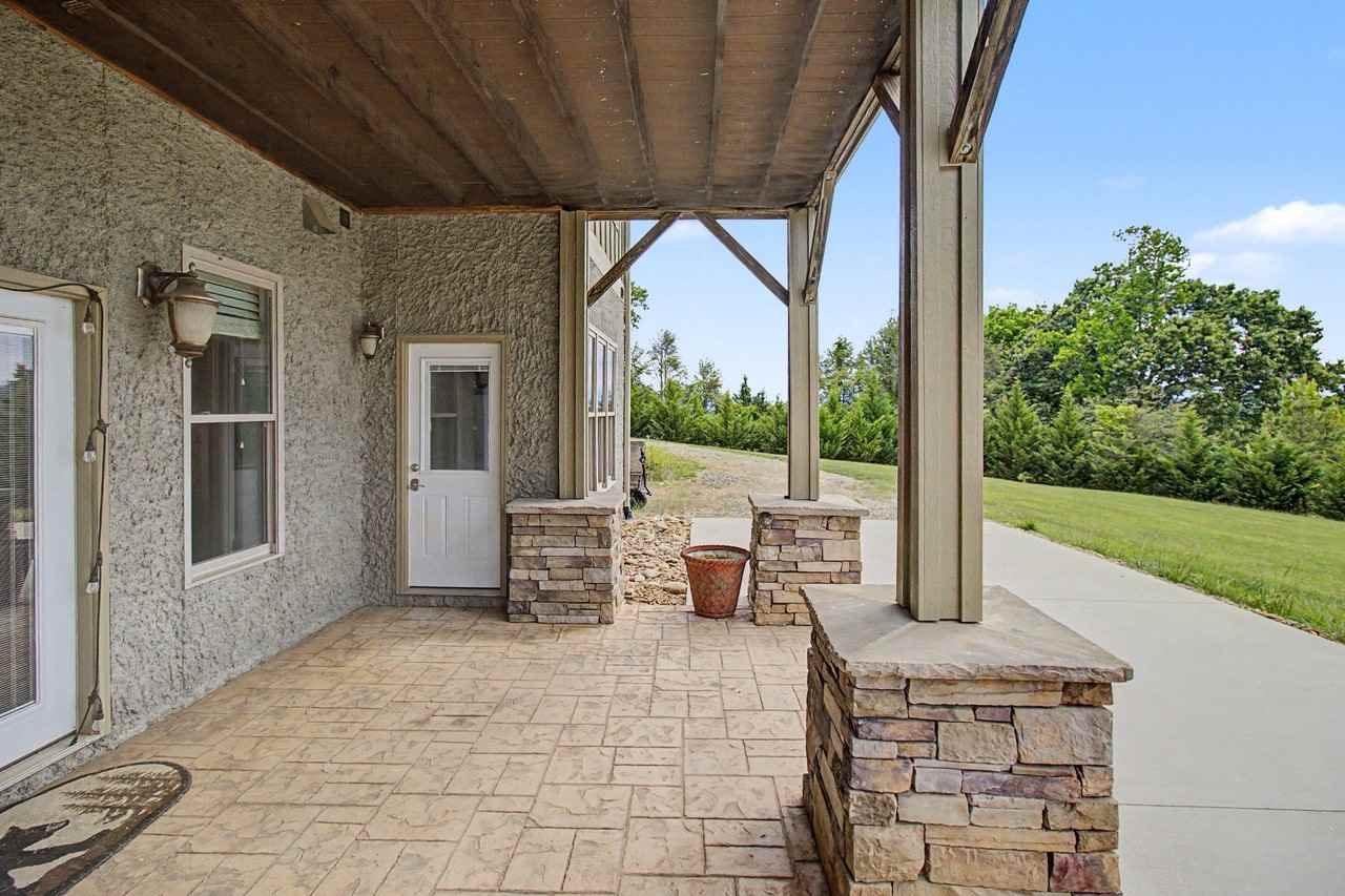 193 Youngs Cove Rd #2 - Photo 6 of 50
