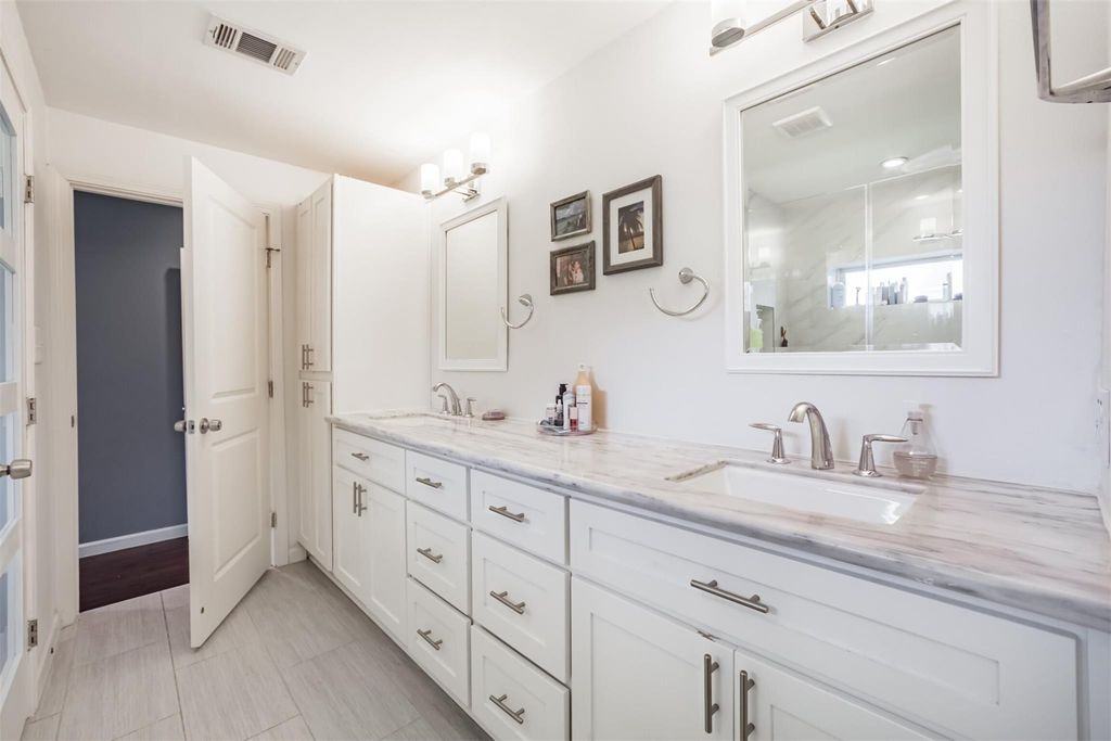3439 Wentworth St #NA - Photo 6 of 12