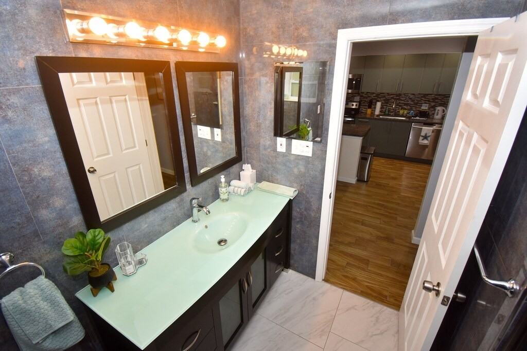 2100 Bay St #NA - Photo 7 of 33