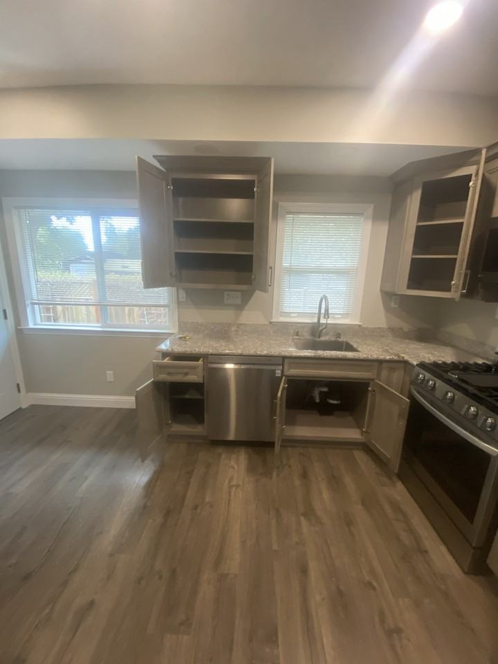 2181 Shurtleff Ave #3 - Photo 3 of 11