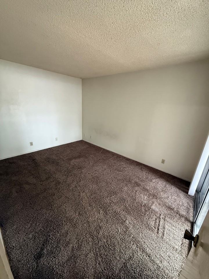 926 N N Pl #NA - Photo 4 of 10