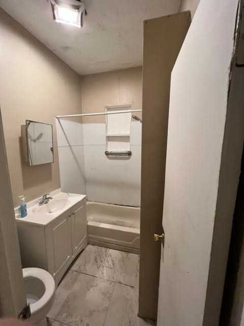 1031 N Florence Ave #NA - Photo 4 of 27