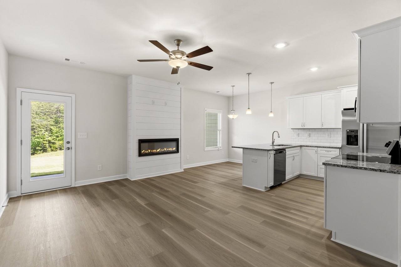 6326 Pine Ridge Pt #NA - Photo 3 of 26
