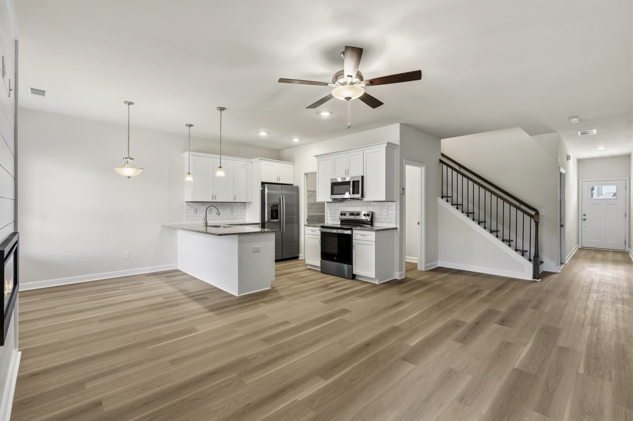 6326 Pine Ridge Pt #NA - Photo 4 of 26