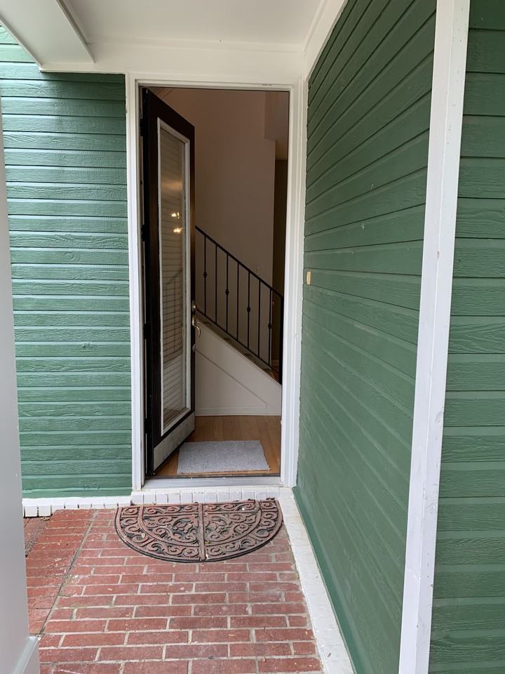 1124 Misty Isle Dr #NA - Photo 2 of 12