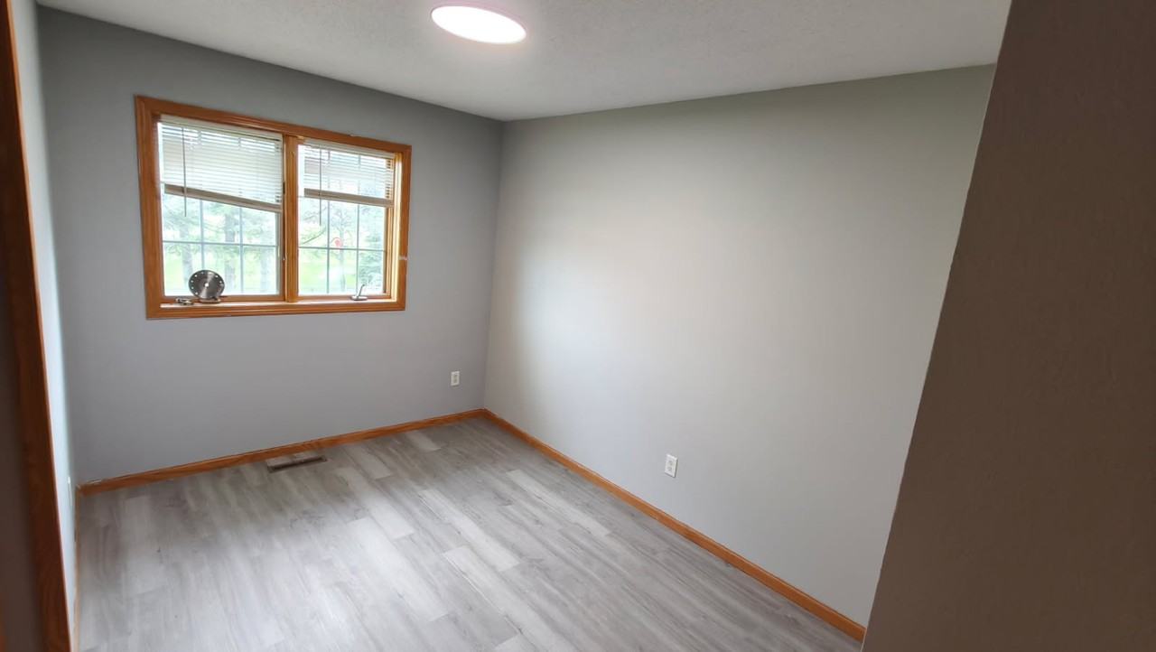 750 Berwood Ave #NA - Photo 7 of 8