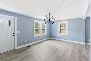 featured image of 313 Park Ave W #NA