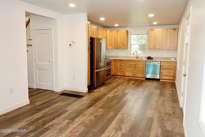 17 Lindbergh Ave #NA - Photo 2 of 15