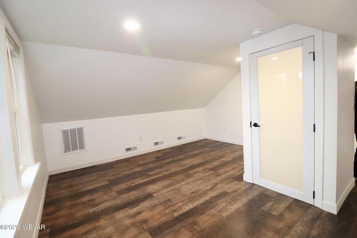 17 Lindbergh Ave #NA - Photo 4 of 15
