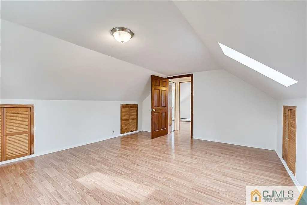 237 Loring Ave #NA - Photo 4 of 5
