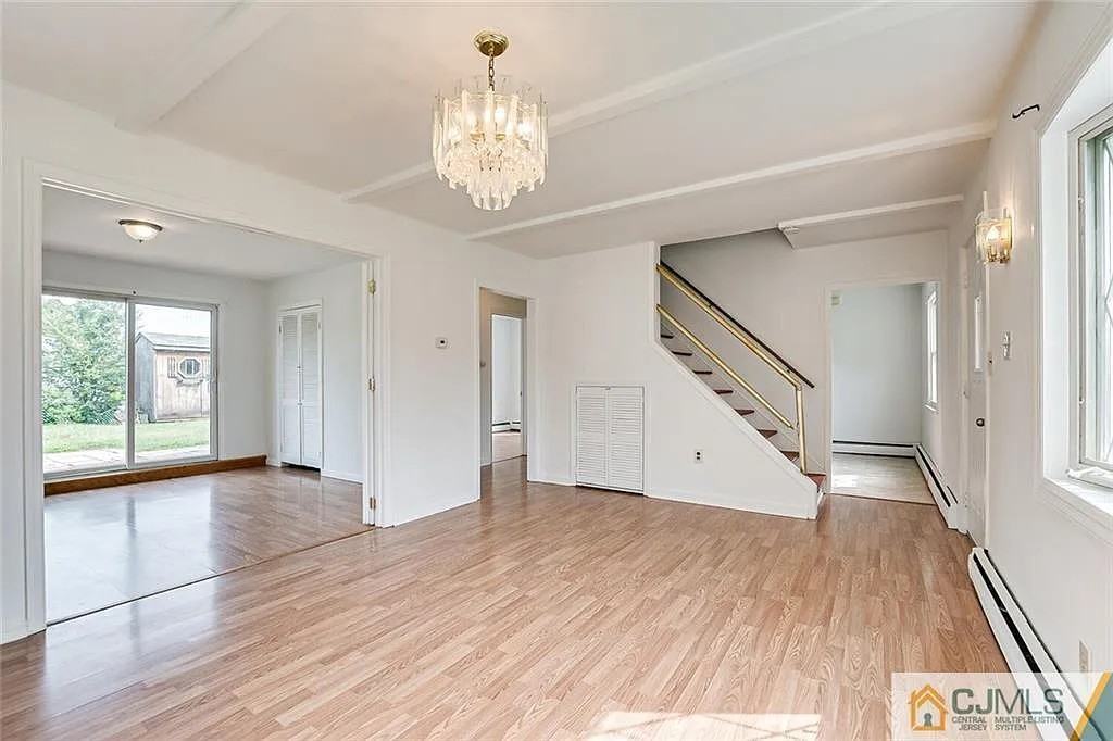237 Loring Ave #NA - Photo 5 of 5