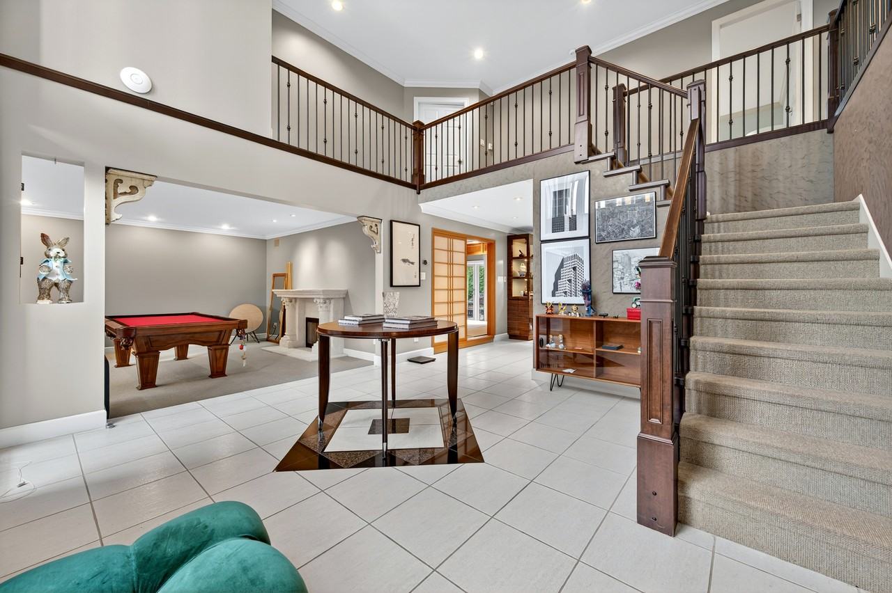 5891 Laurelwood Court - Photo 3 of 21