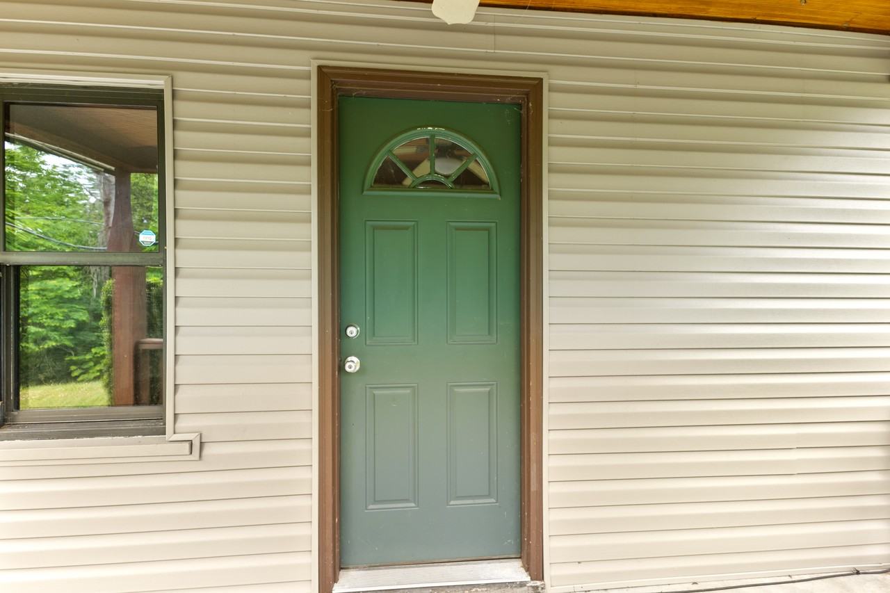 60 Maple Tree Dr #NA - Photo 2 of 15