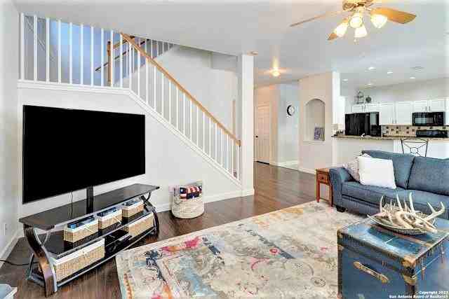 1060 Maltese Ln #NA - Photo 7 of 18