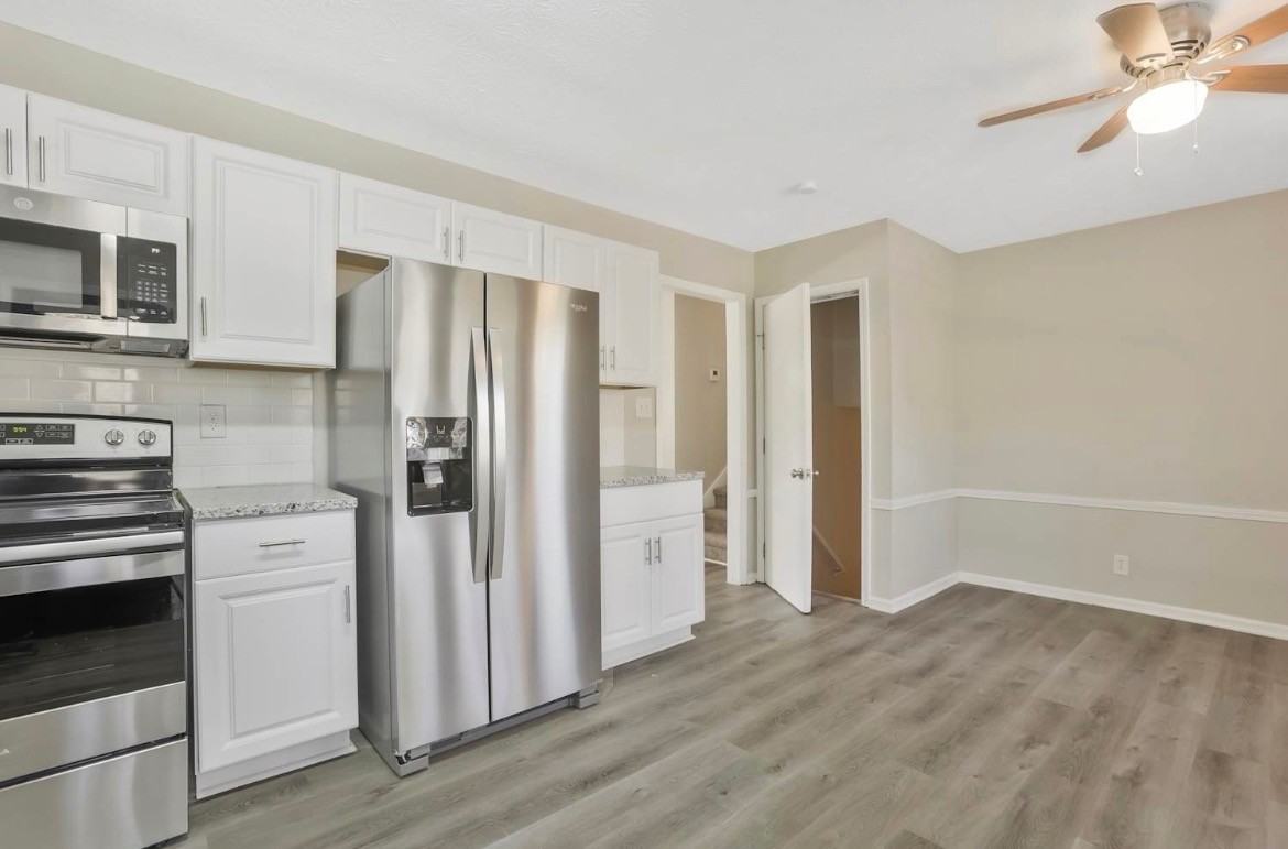 5370 Zachary Drive - Photo 6 of 13