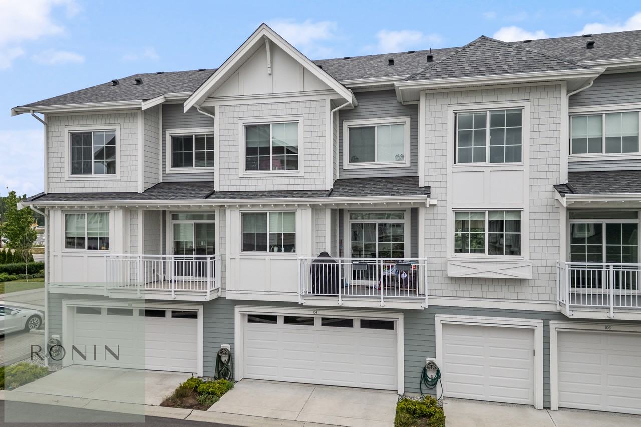 5311 Admiral Way #103 - Photo 3 of 83