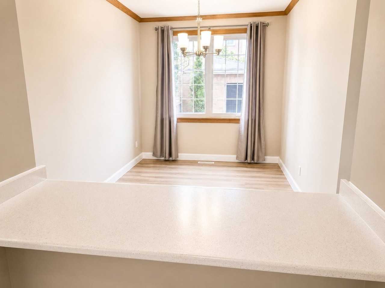 1570 Richmond St - Photo 3 of 21