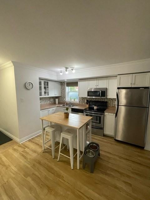 52 Irishtown Rd - Photo 5 of 12