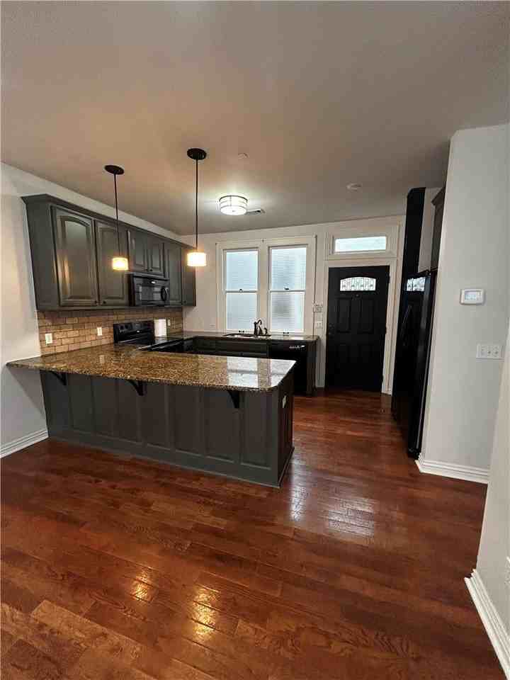 21 E Center St #202 - Photo 3 of 12