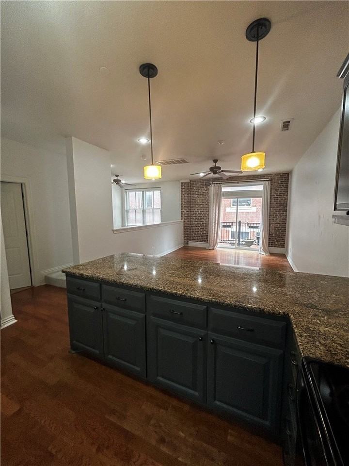 21 E Center St #202 - Photo 5 of 12