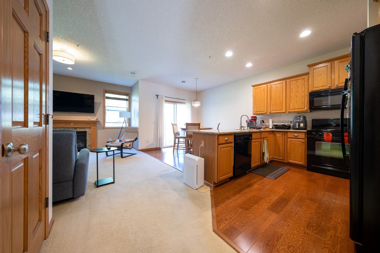 15314 Maryland Ave #1 - Photo 2 of 46