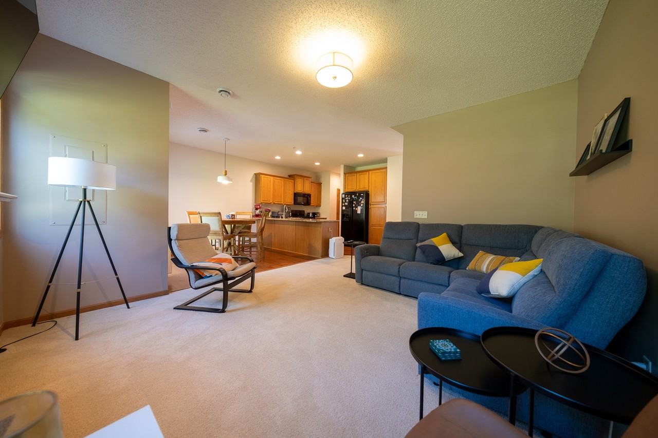 15314 Maryland Ave #1 - Photo 4 of 46