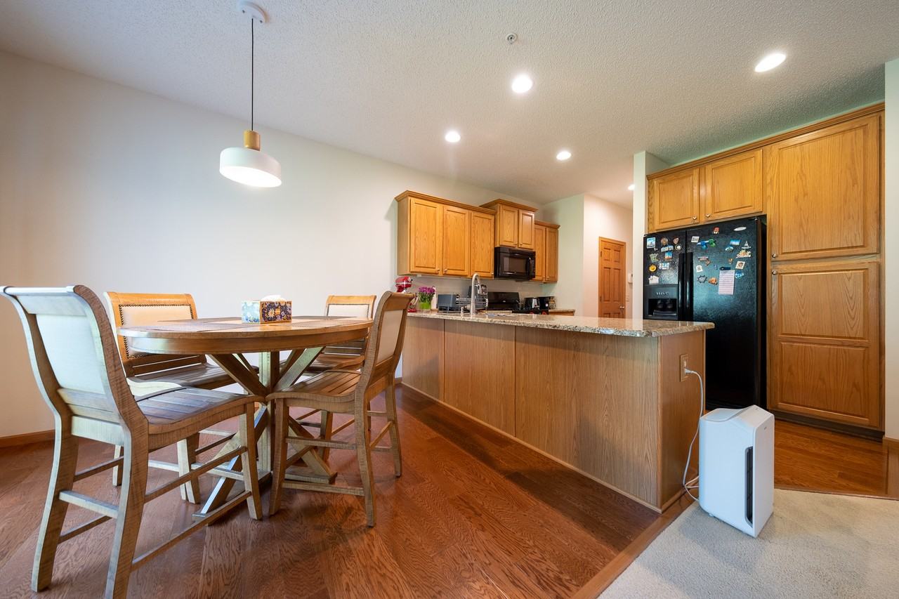 15314 Maryland Ave #1 - Photo 6 of 46