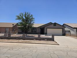 featured image of 9033 W Oneida Dr